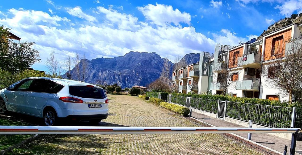 Garda Lake Aloha Apartments Torbole Sul Garda Exterior foto